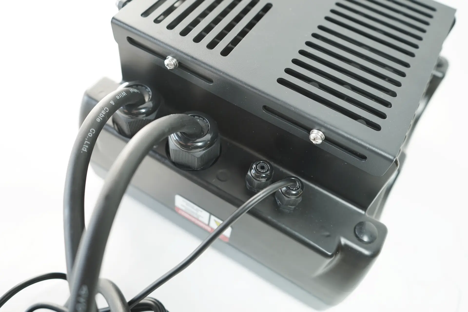 Трехфазный частотный преобразователь UNIPUMP FCP-2.2LT